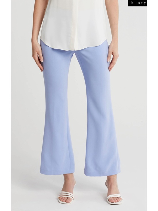 Theory Pants - THEORY NWT DEMITRIA GROTTO ADMIRAL CREPE FLARE PANTS. SIZE 6